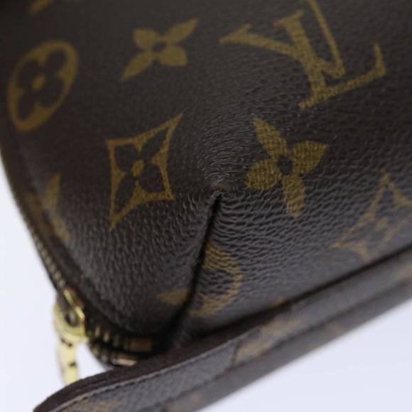 LOUIS VUITTON Monogram Trousse Demi Ronde Cosmetic Pouch M47520 LV Auth 70486 - Picture 7 of 16